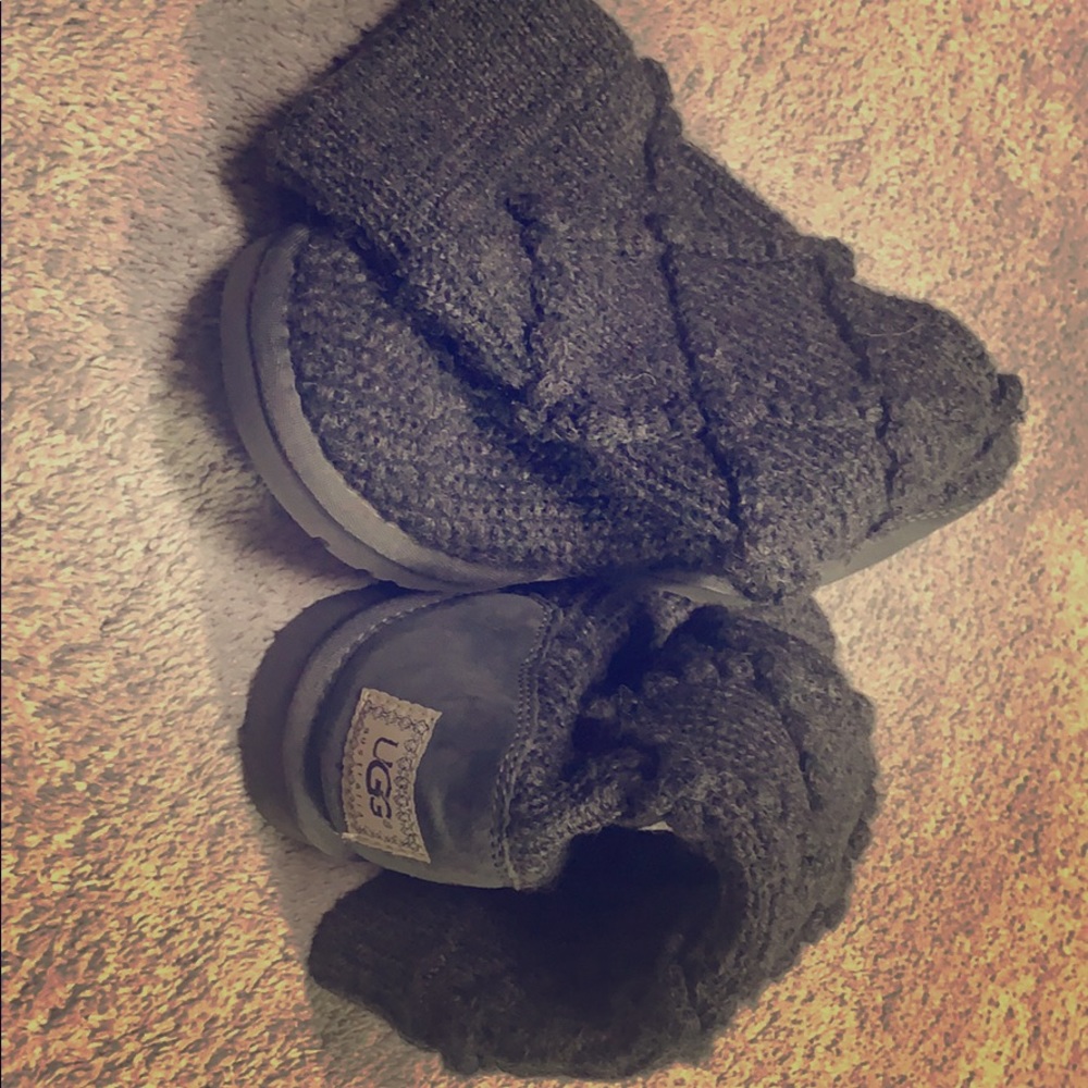 Ugg sweater boots